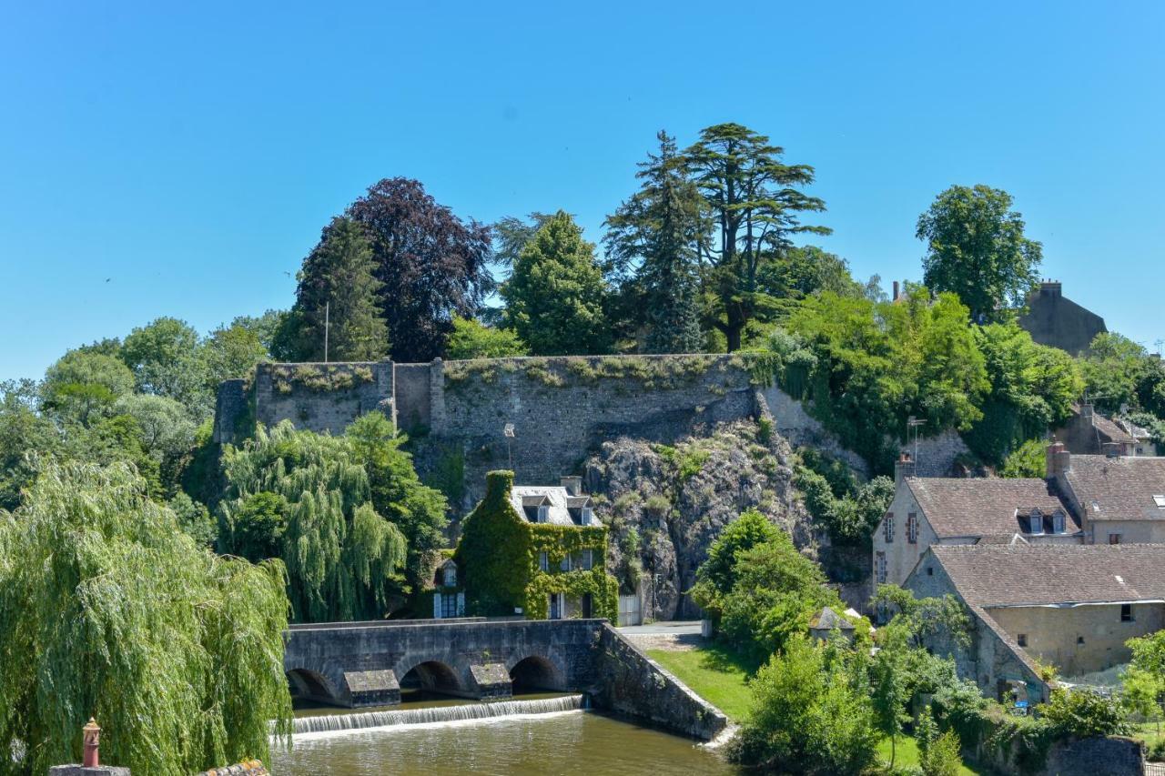 Le Refuge Des Alpes Mancelles Fresnay-sur-Sarthe Exterior photo