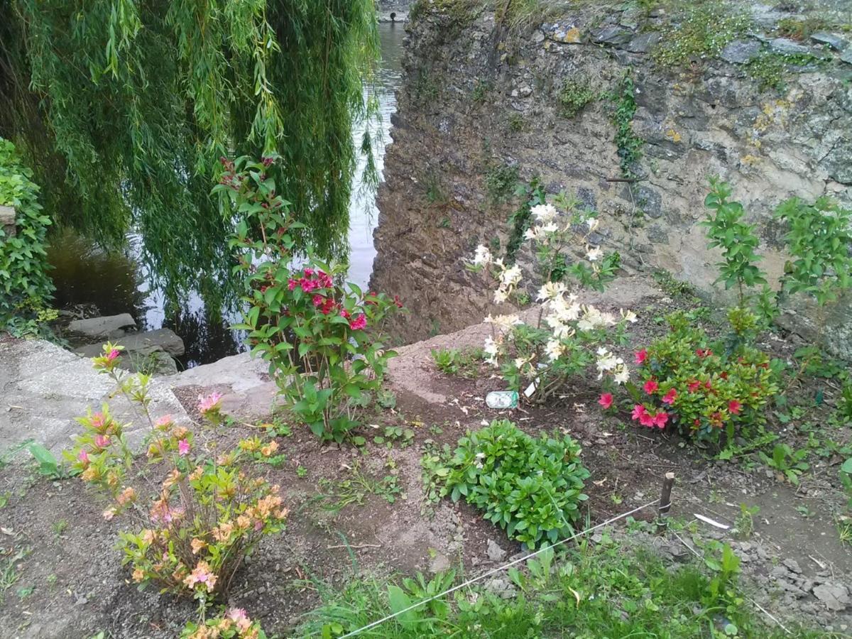 Le Refuge Des Alpes Mancelles Fresnay-sur-Sarthe Exterior photo